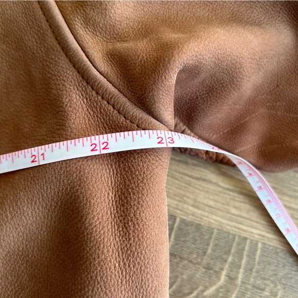 Leather barn jacket - Picture 6 of 7